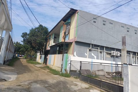 SPOT ON 93442 Widya Homestay Syariah Hotel in West Sumatra, Indonesia