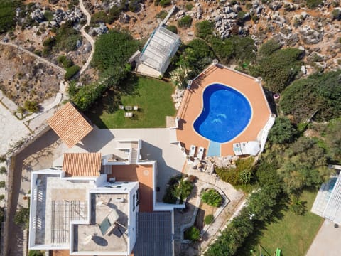 Property building, Day, Bird's eye view, Pool view, Swimming pool