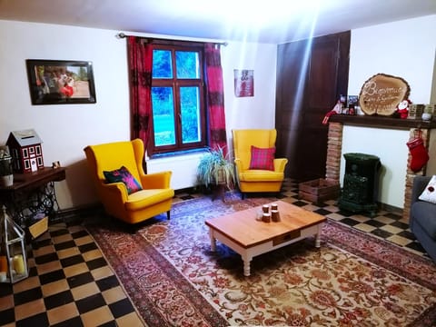 Living room, flat iron, Internal: Not applicable to any particular room