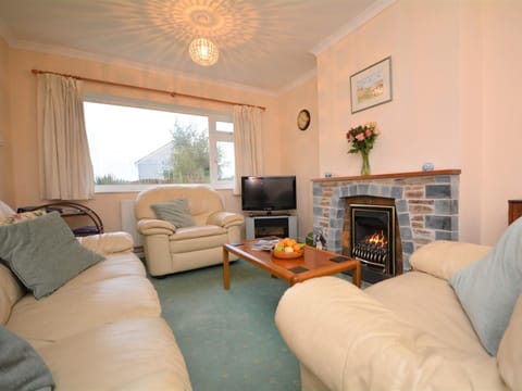3 Bed in St Austell PERAD House in Saint Austell