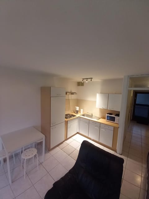 Ap5 Nature Ardennes Economy class apartment Condo in Aachen