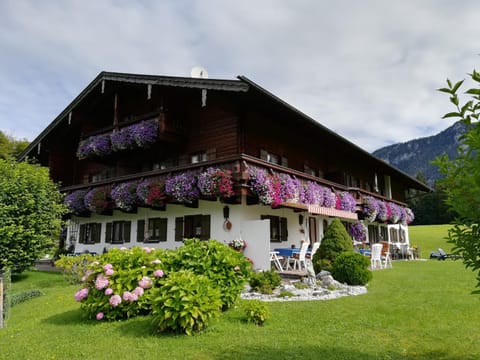 Gästehaus Hillebrand Apartment in Berchtesgadener Land