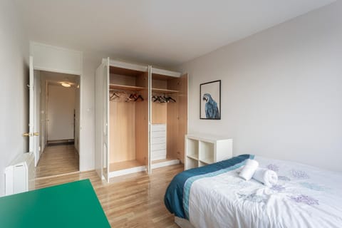 Deluxe room with lovely lake View Vacation rental in London Borough of Islington