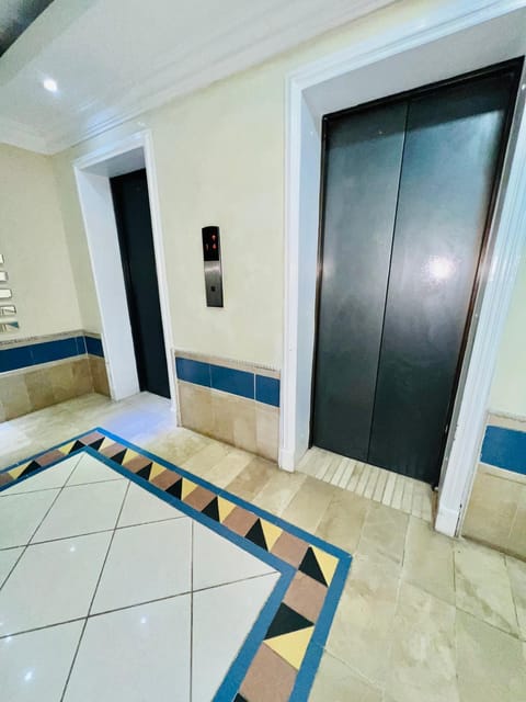 elevator