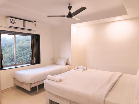 HOTEL VRS SATKAR Hôtel in Mahabaleshwar