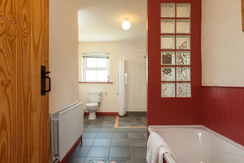 Shower, Toilet, Facility for disabled guests, Bath