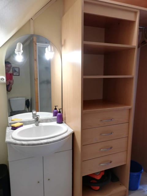 CHAMBRE STUDIO avec KICHENETTE SOLEIL DE NACRE Apartment in Normandy