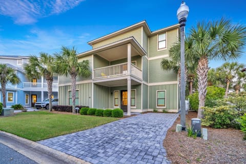 Iorana II House in Miramar Beach