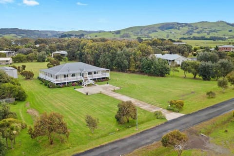 Galbraith Beach Studios - Studio 3 Apartment in Apollo Bay