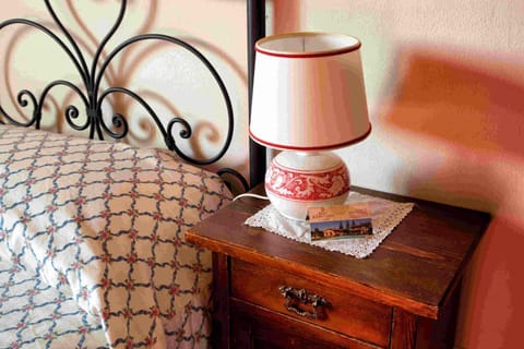 Bed, Decorative detail