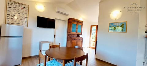 TV and multimedia, Living room, Dining area, air conditioner