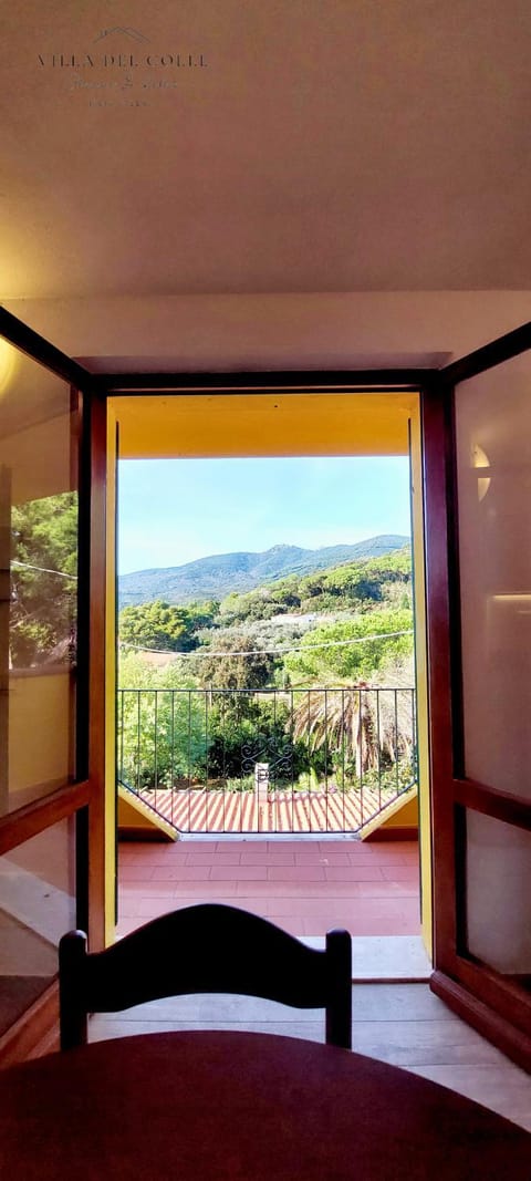 Natural landscape, View (from property/room), Balcony/Terrace