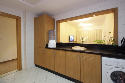 THE 407 Room Eigentumswohnung in Al Sharjah