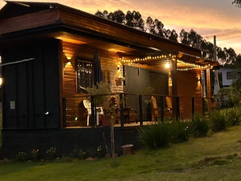 Casinha na serra para até 4 pessoas Chalet in Nova Petrópolis