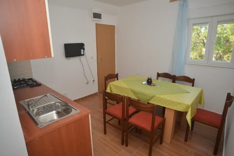 Communal kitchen