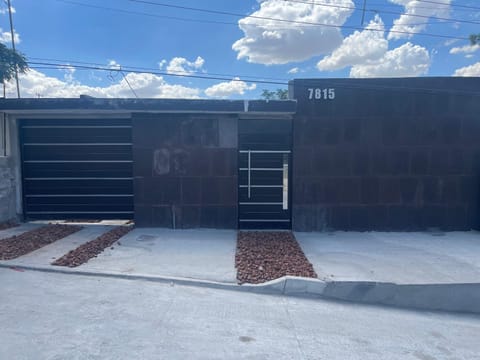 La casa de Mickey Condo in Ciudad Juarez