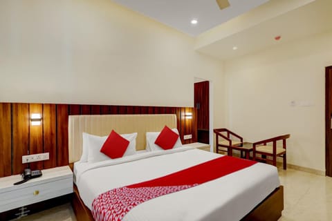 OYO SAI GRAND LUXURY ROOMS Hotel in Tirupati