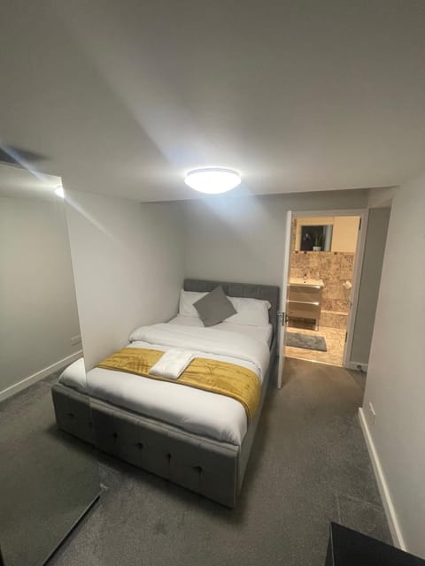 Beautiful en-suite bedroom Bed and Breakfast in Ipswich