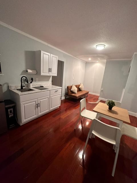 Charlotte · Comfort and convenience in Tampa Bay Condo in Greater Carrollwood