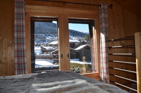 Natural landscape, Winter, Photo of the whole room