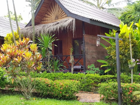 Thongbay Guesthouse Bed and Breakfast in Luang Prabang
