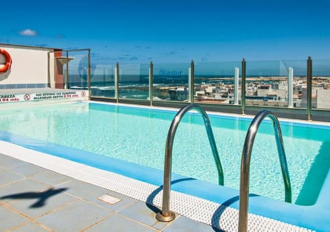 Pool view, Swimming pool