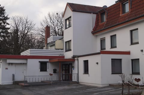 Pension Alex Bed and Breakfast in Bielefeld