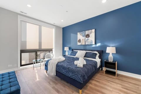 Lovely 3bed 3bath Brand New Apt w 4 beds & Balcony Wohnung in Lower West Side