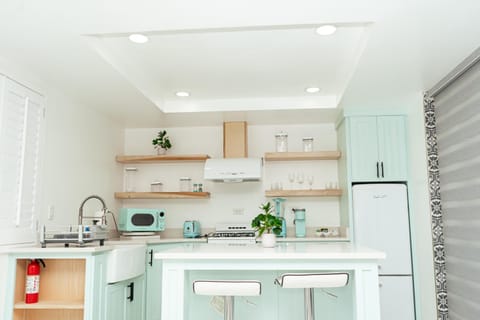 Kitchen or kitchenette, kitchen