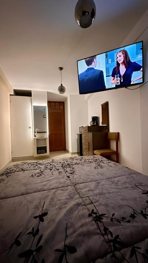 Bed, TV and multimedia, locker