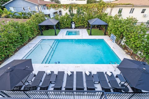 Pool view, Swimming pool