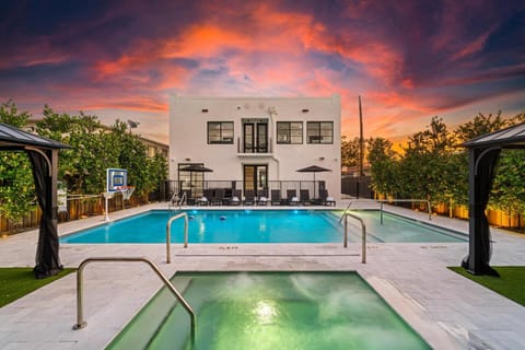 Pool view, Swimming pool, Sunset, sunbed