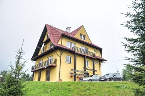 SIEDLISKO HARENDA BIESZCZADY Bed and Breakfast in Lviv Oblast