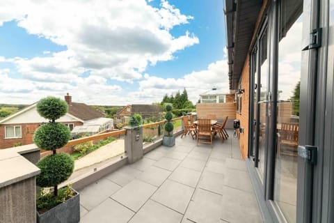 Views over Fairburn Ings West Yorkshire Apartment in Selby