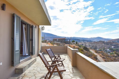 Property building, Patio, Day, View (from property/room), Balcony/Terrace