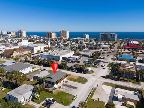 Property building, Neighbourhood, Bird's eye view, Location