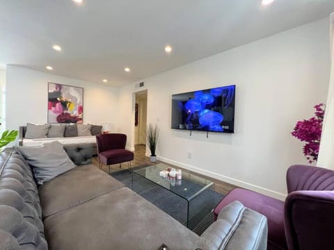 Chic 1BR with Hollywood Charm - BR12 Casa in Burbank