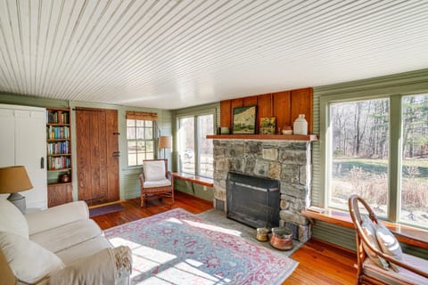 Cozy Berkshires Cottage with 11 Private Acres! House in Lee