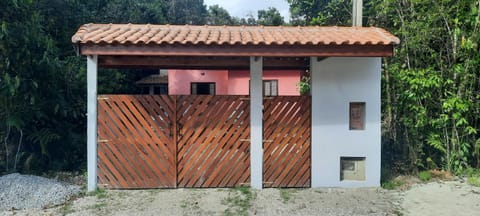 Guará House House in Bertioga