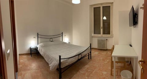 Daniele rooms Vacation rental in Arezzo