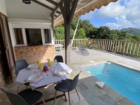 Natural landscape, Dining area, Mountain view, Pool view, Swimming pool, sunbed