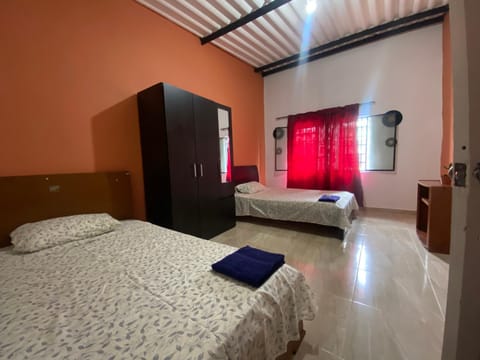 Habitación para 1-4 personas Vacation rental in Ibagué