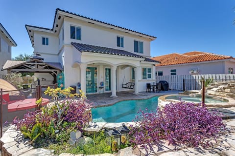 Patio, Spring, Day, Pool view, Swimming pool, sunbed