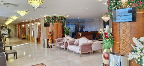 Lobby or reception, Seating area