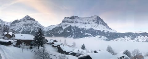 Nearby landmark, Day, Winter, On site, Landmark view, Mountain view, Mountain view, Sunrise