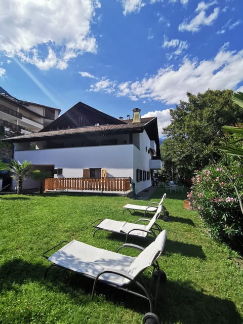 Hotel Eden Guesthouse Chambre d’hôte in Merano