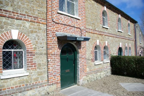 Leeds Castle Holiday Cottages House in Borough of Swale