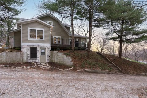 Riverside Retreat! House in West Lafayette