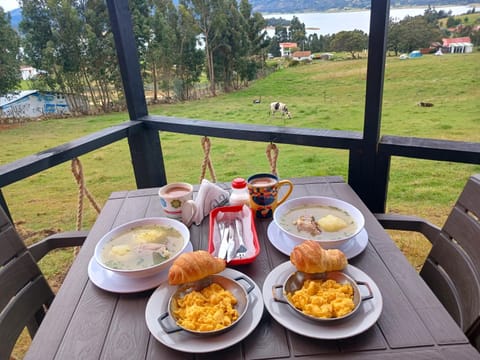 Dining area, Breakfast, Continental breakfast