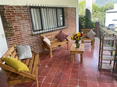 Casa Los Aguacates Inn in Tepoztlan